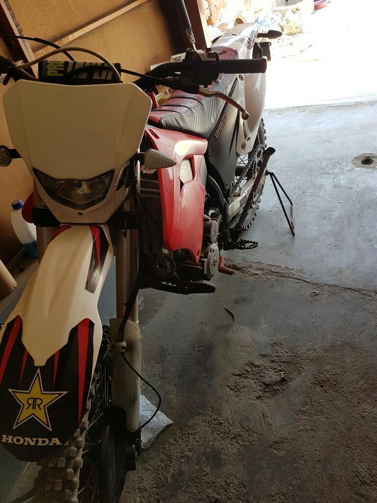 Ocasión Se Vende Moto Cross Cronox 250cc