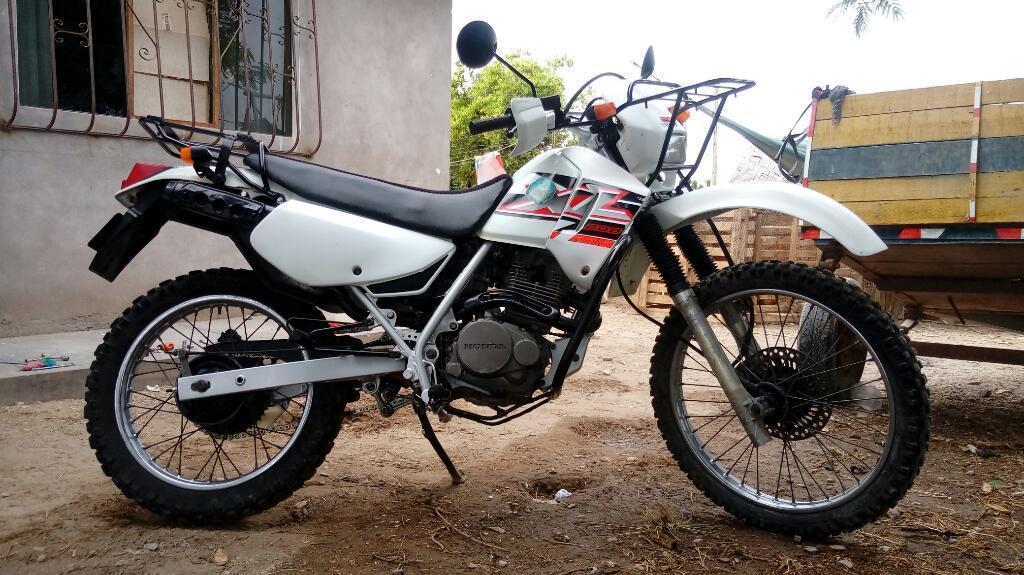 Vendo Moto Honda Xl 200