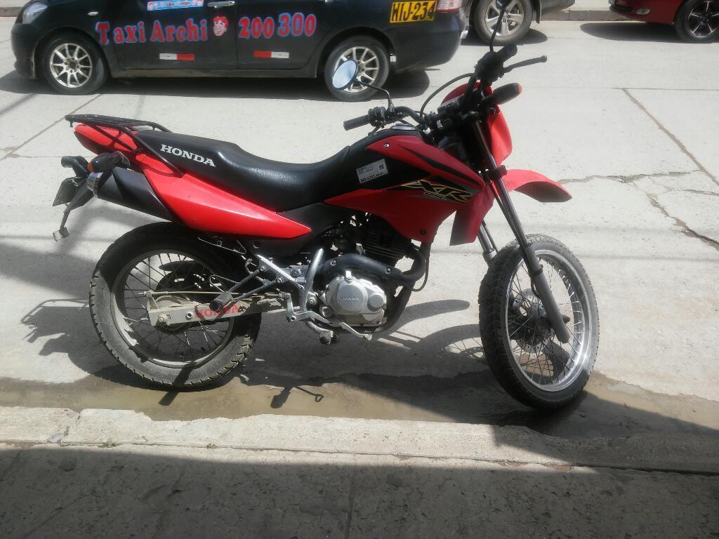 Honda XR 125 L totalmente operativo uso personal