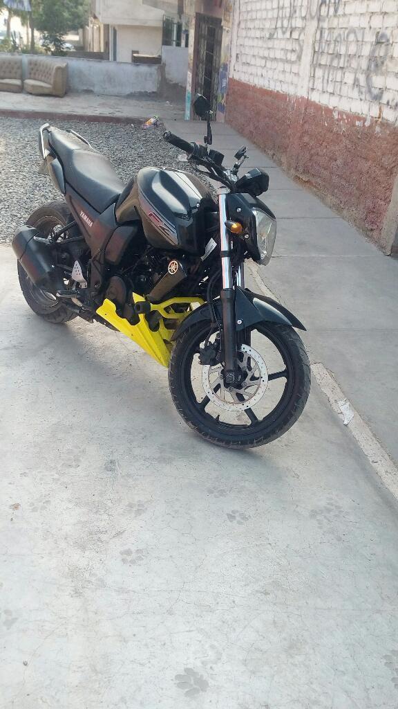 Yamaha Fz 2015