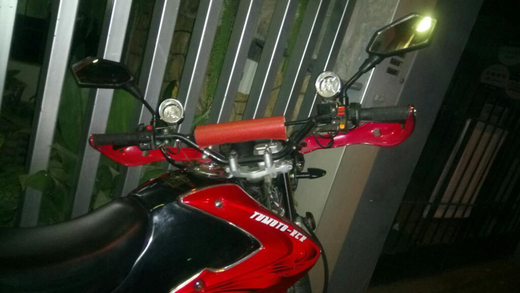Vendo Lineal Rcr Modelo Bros Motor 200cc