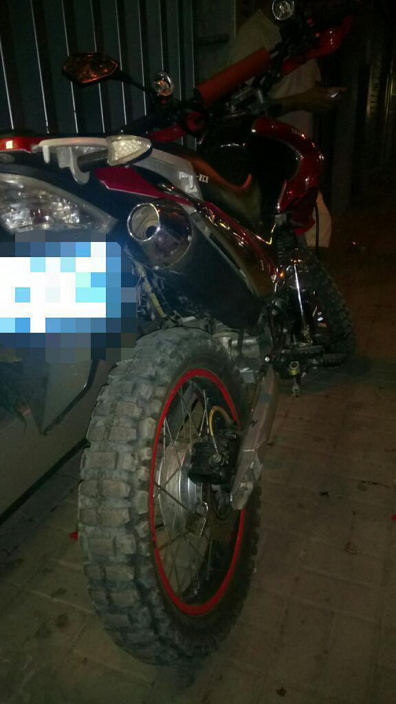 Vendo Lineal Rcr Modelo Bros Motor 200cc