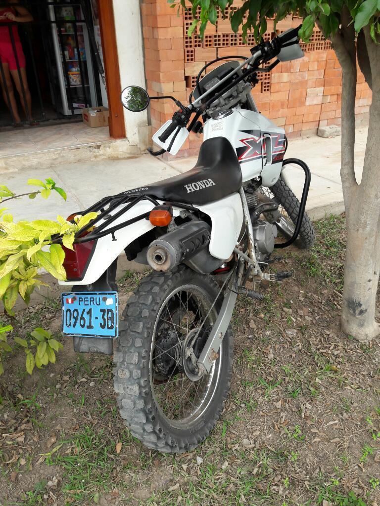 Vendo Moto Lineal Modelo Xl200 Honda