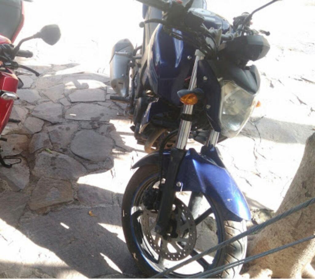 Vendo Yamaha Fz. 2014 Mod. 2015
