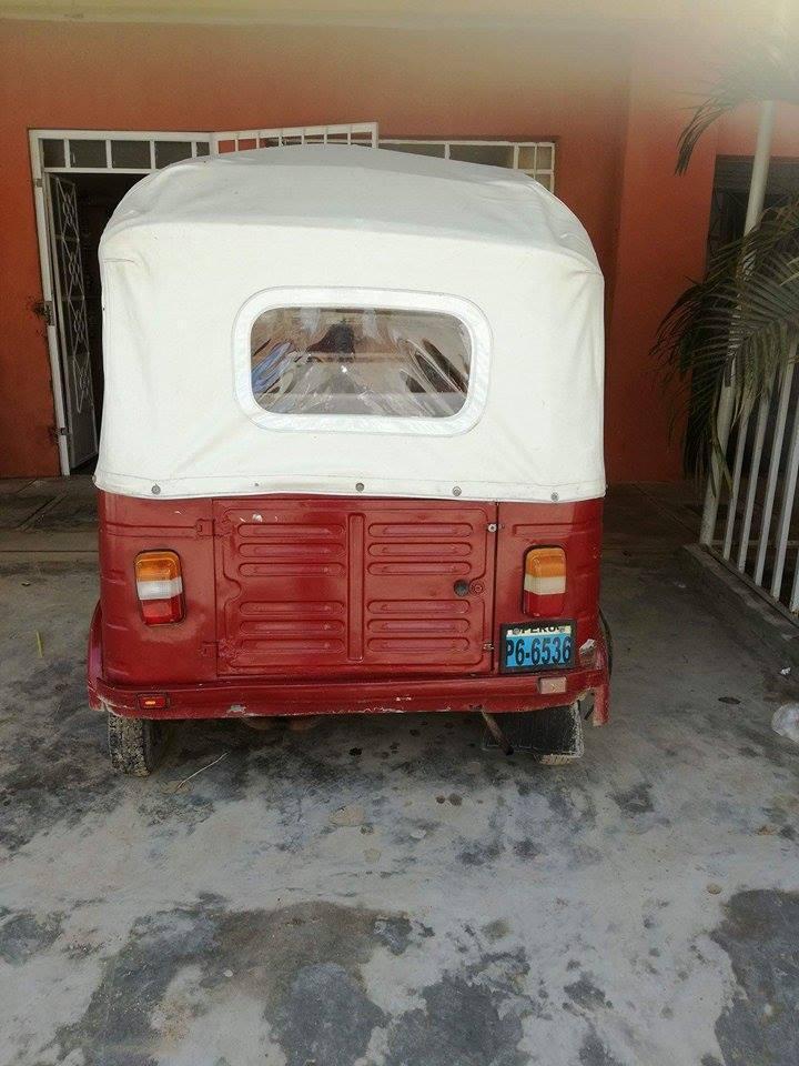 Vendo moto BAJAJ AUTORIKSHA!!