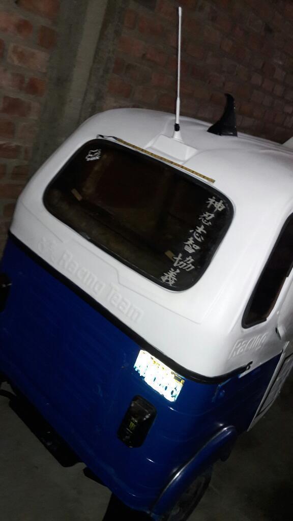Se Vende Moto Bajaj de 4t a Glp