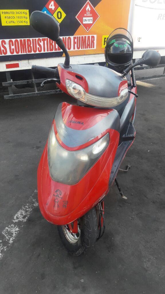 Remato Mi Moto Scooter Italika Cs 125 con Soat hasta Julio