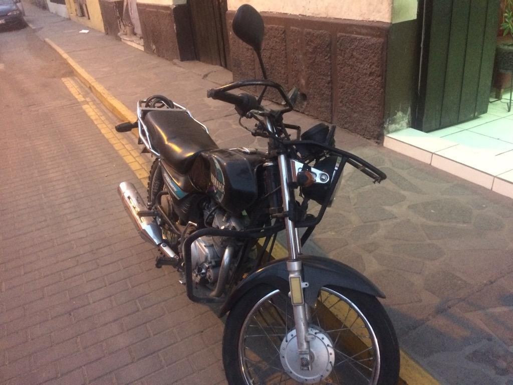 Moto Yamaha Yb 125