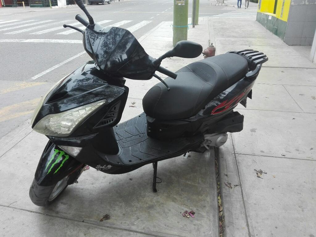 Vendo Moto Italika 175