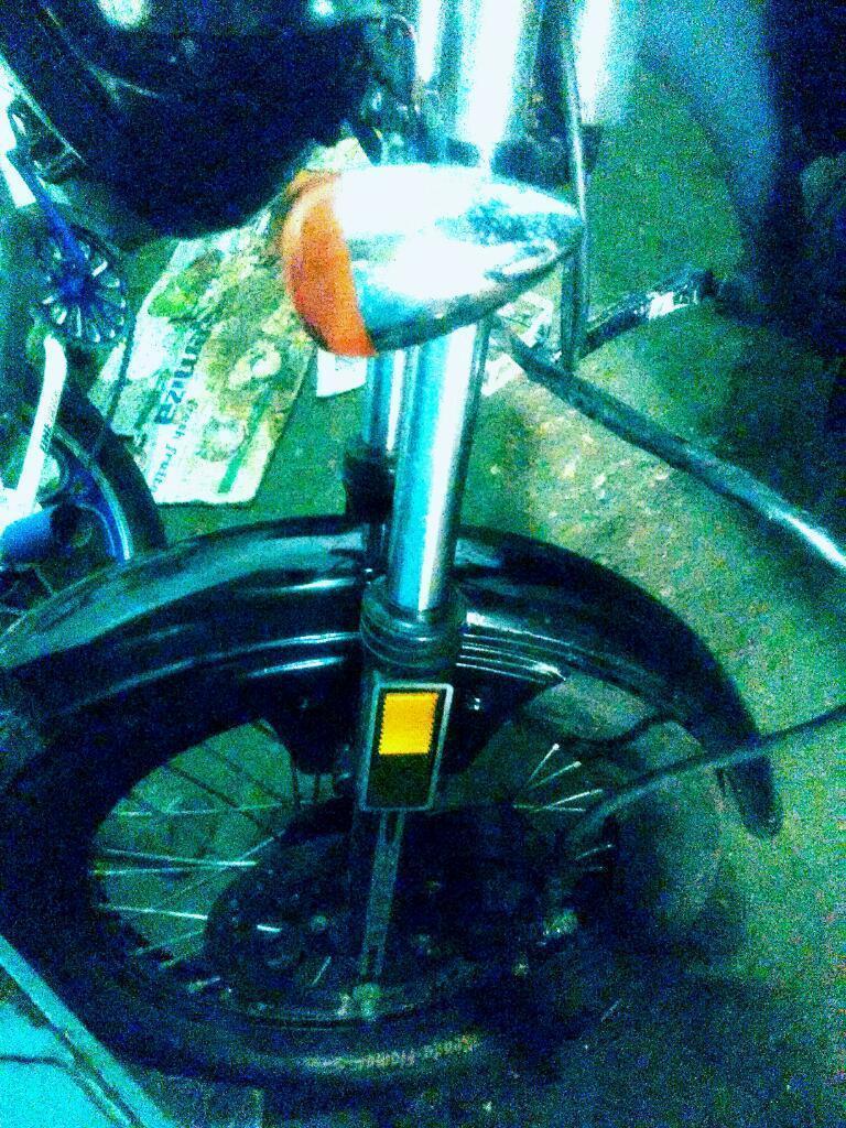 Moto Bici Semi Nuevo