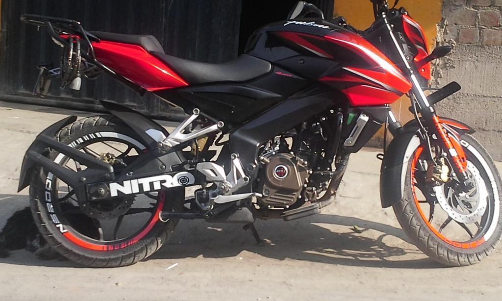 moto pulsar ns motor 200...modelo 2015