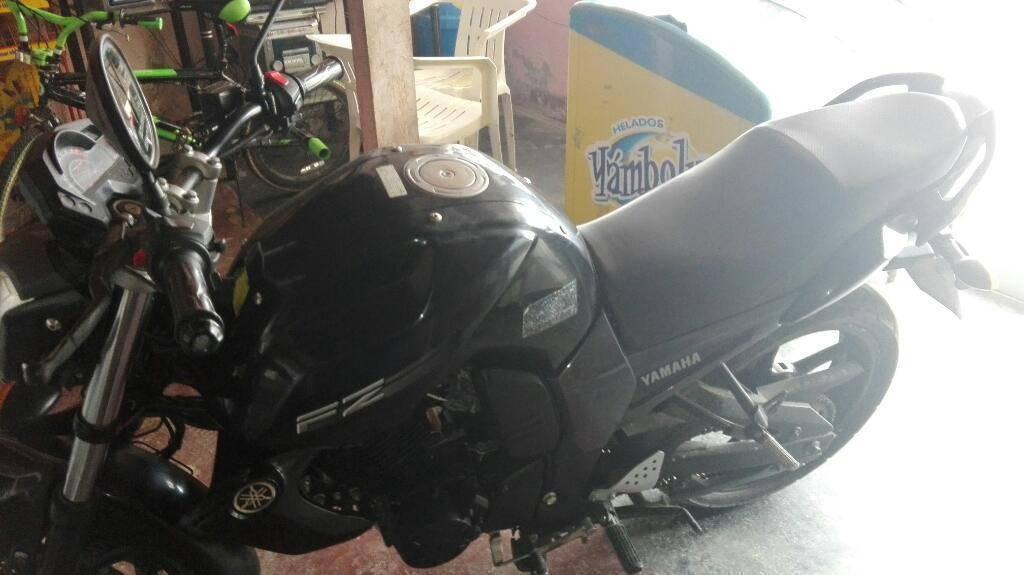 Vendo Moto Fz