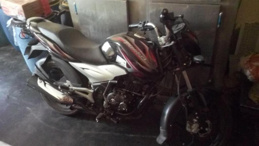 Moto lineal bajaj Discover 125ST