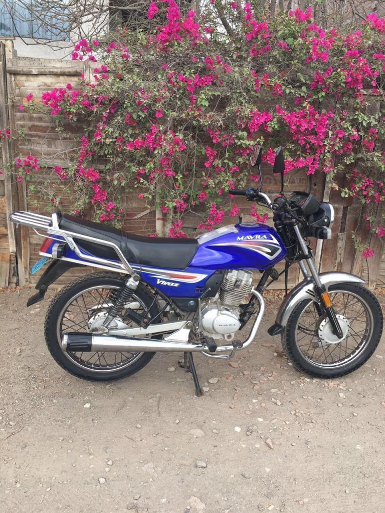 Moto mavila azul vivaz