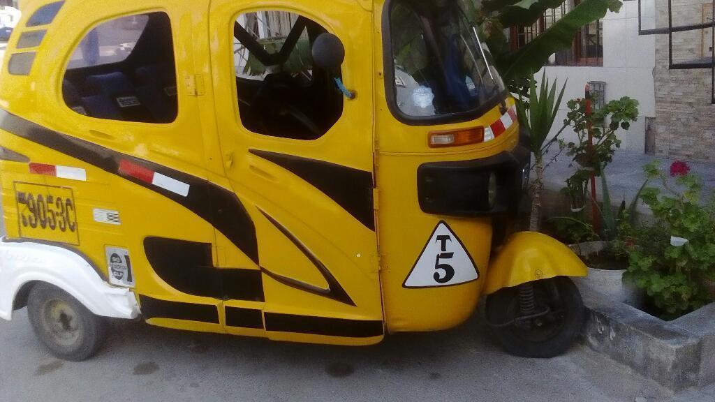 Vendo Moto Bajaj Glp por Motivo de Viaje