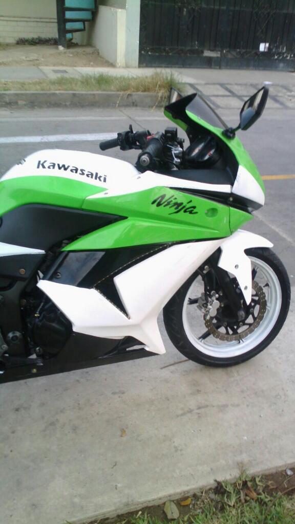 Vendo Mi Hermosa Kawasaki Ninja 250