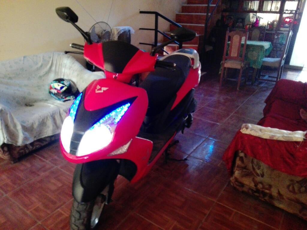 Vendo Moto con Soat