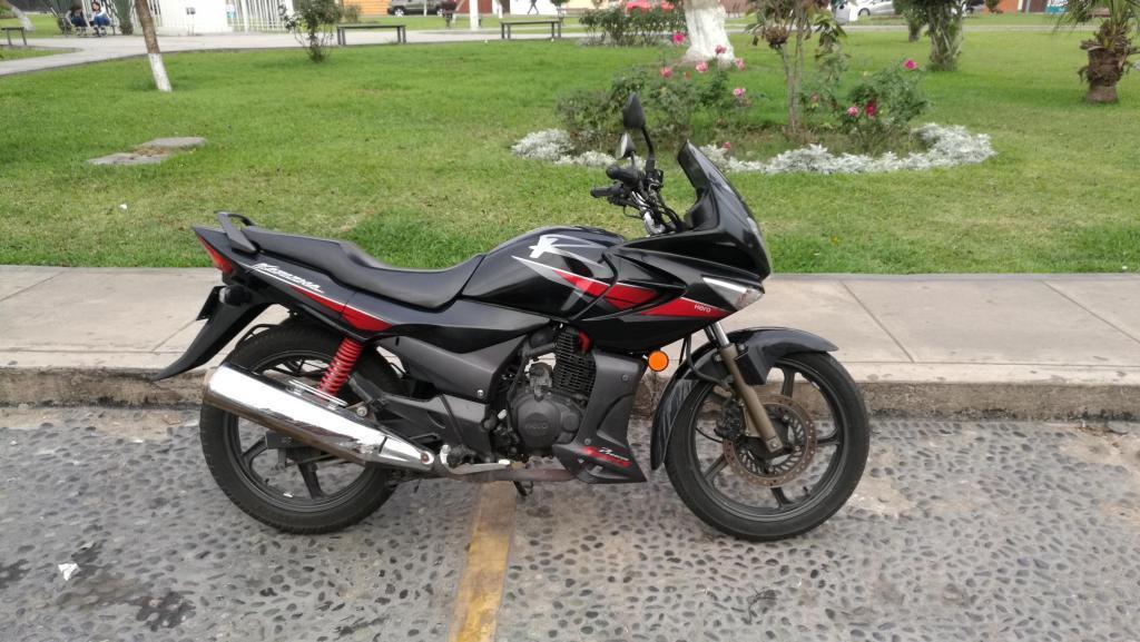 VENDO MOTO HINDU HERO KARIZMA R MODELO 2014