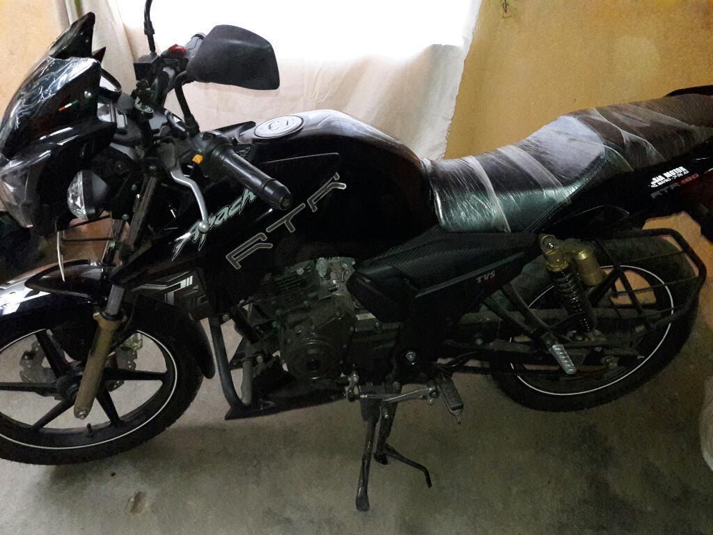 Moto Apache 180 0km