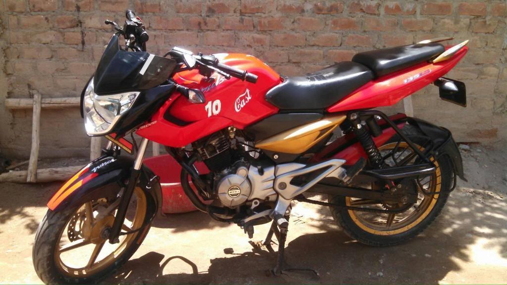 Vendo moto pulsar 135 precio a tratar numero 925 566 269 whasat 925566269