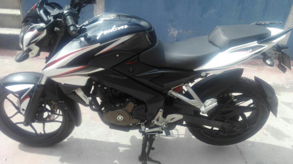 PULSAR 200 NS