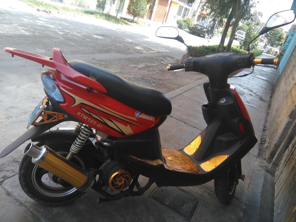 Motocicleta RTM