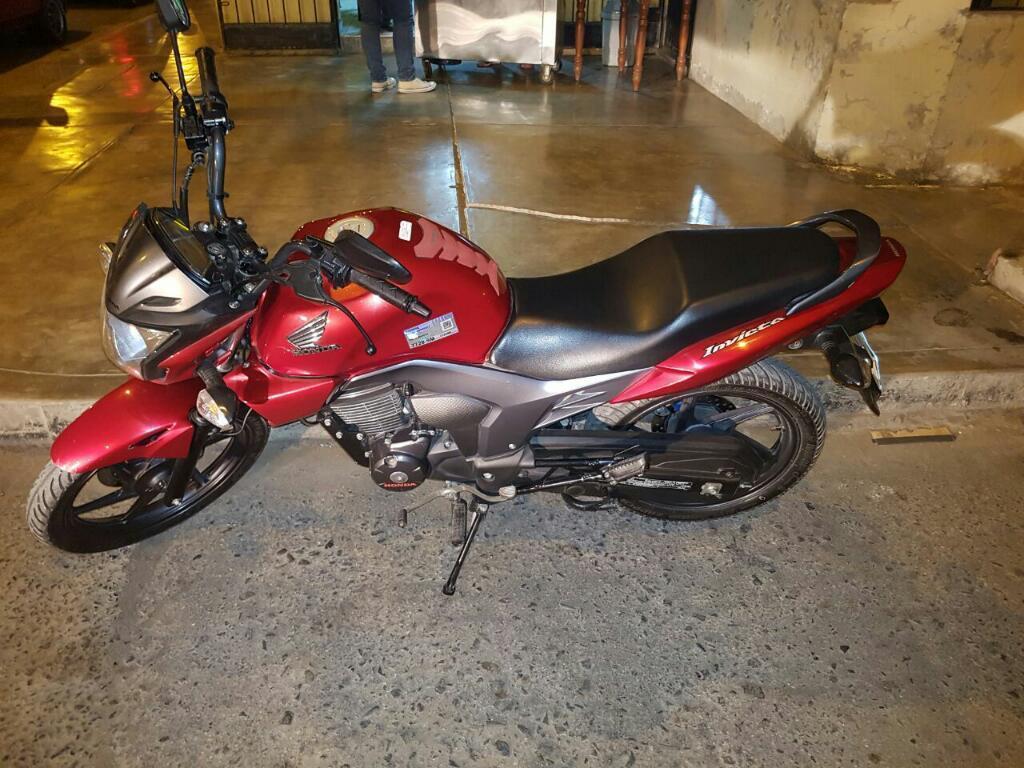 Honda Invicta Modelo 2015