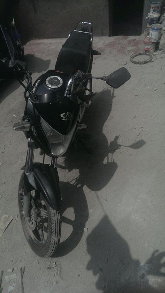 REMATE Vendo Moto Lineal Artsun 150