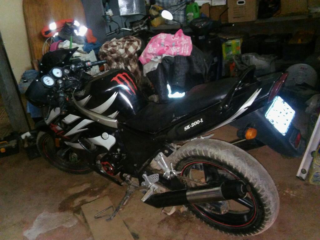 Vendo Moto Pistera