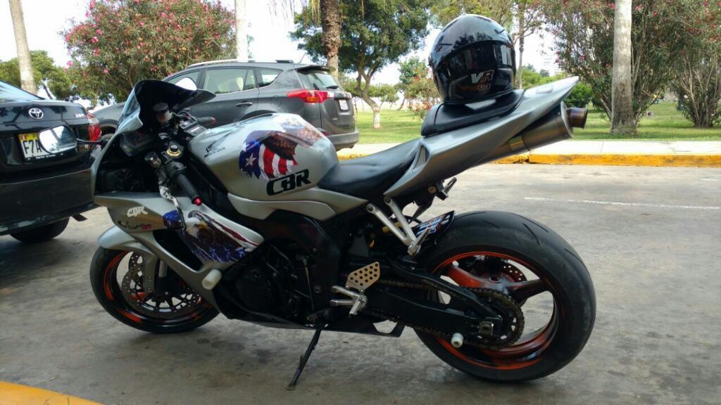 Moto Honda Original Cbr1000 Oferta