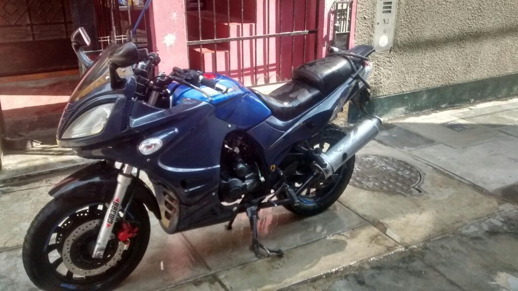 Vendo Moto Lineal Ttgm 150 con Soat