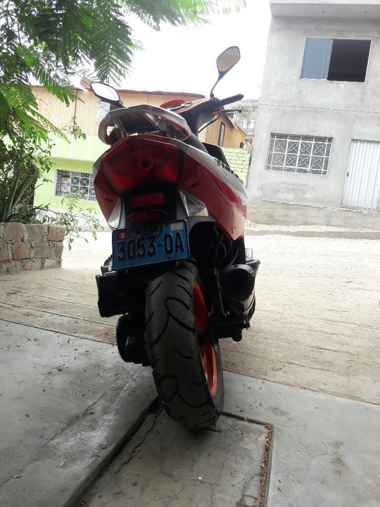 Vendo Moto Sumo 125cc Del 2012 (repsol)