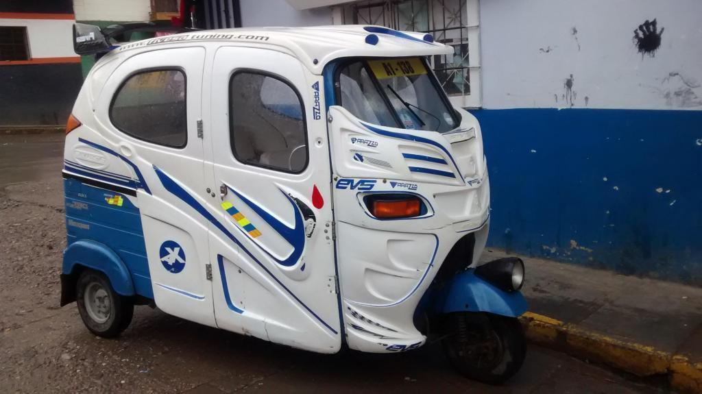 se remata moto torito 2012