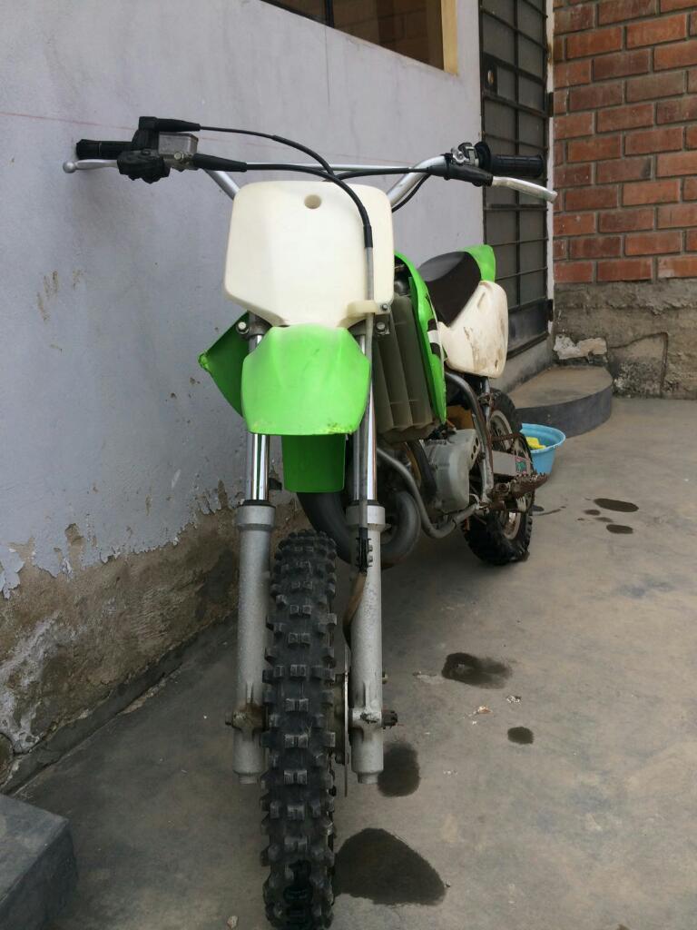 Moto Kawasaki Kx65 Motocross