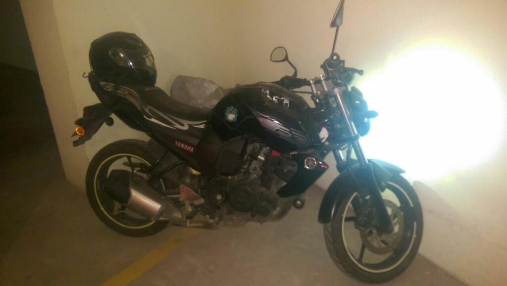 Vendo Moto Yamaha Fz