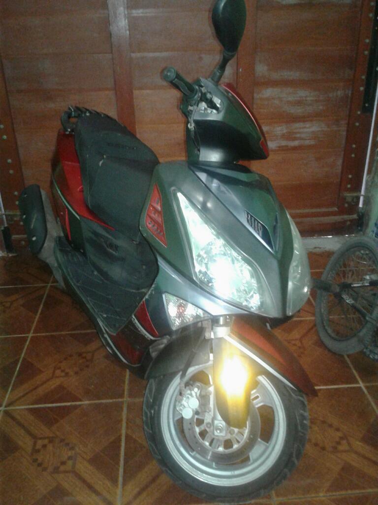 Vendo Moto Italika 150 Roja