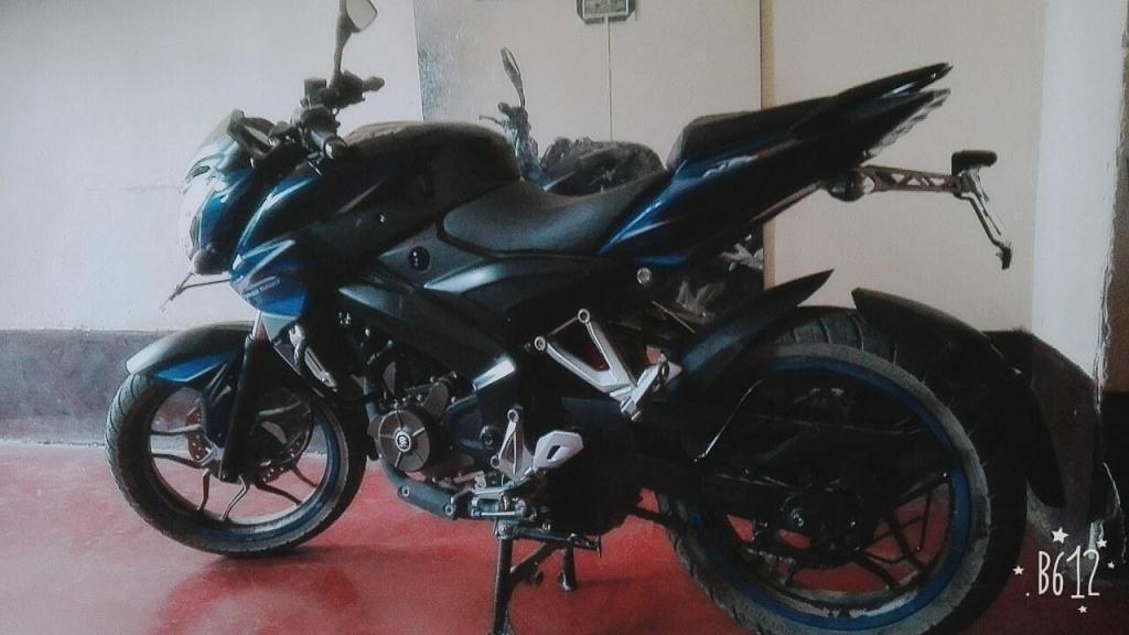 Se vende Pulsar NS200