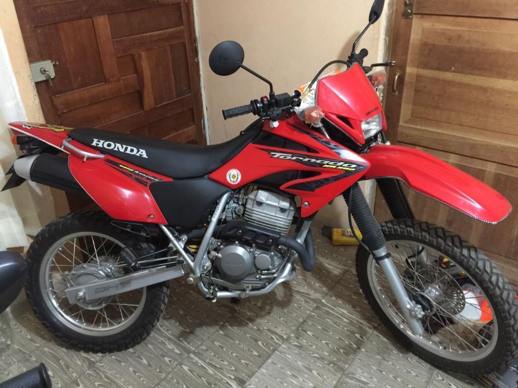 Vendo Honda Modelo Tornado Xr 250 Nuevo