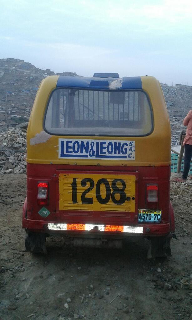 Cel: 991172416 Vendo Mototaxi Bajaj 2015