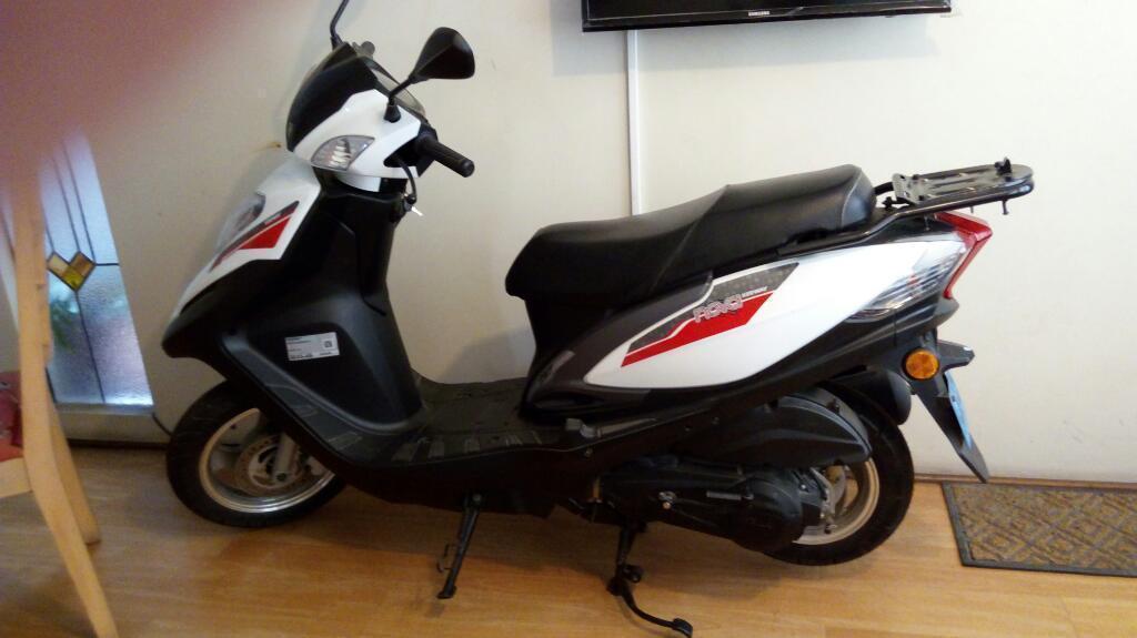 Vendo Moto Keeway 2014