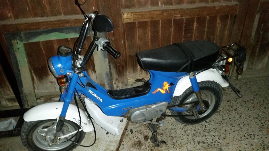 Moto Honda Chaly Cf50 en buen estado con documentos, muy buena maquina