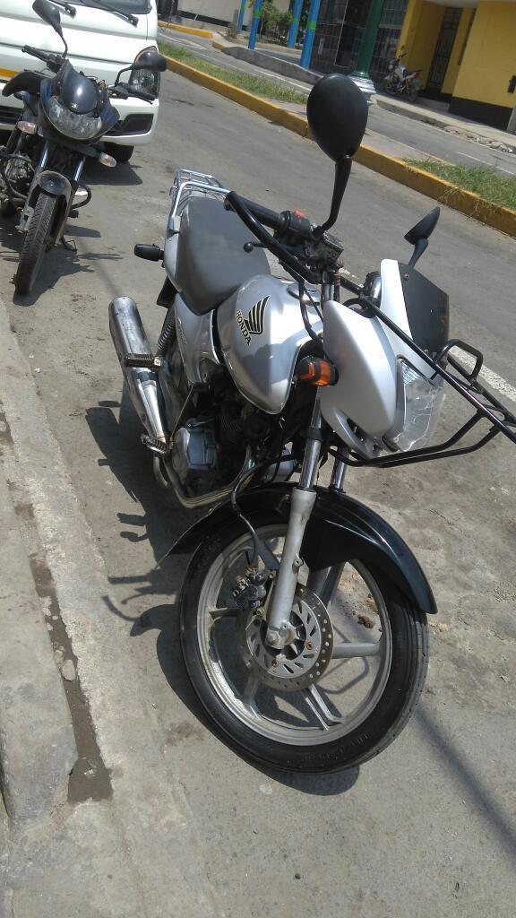 Vendo Moto Storm