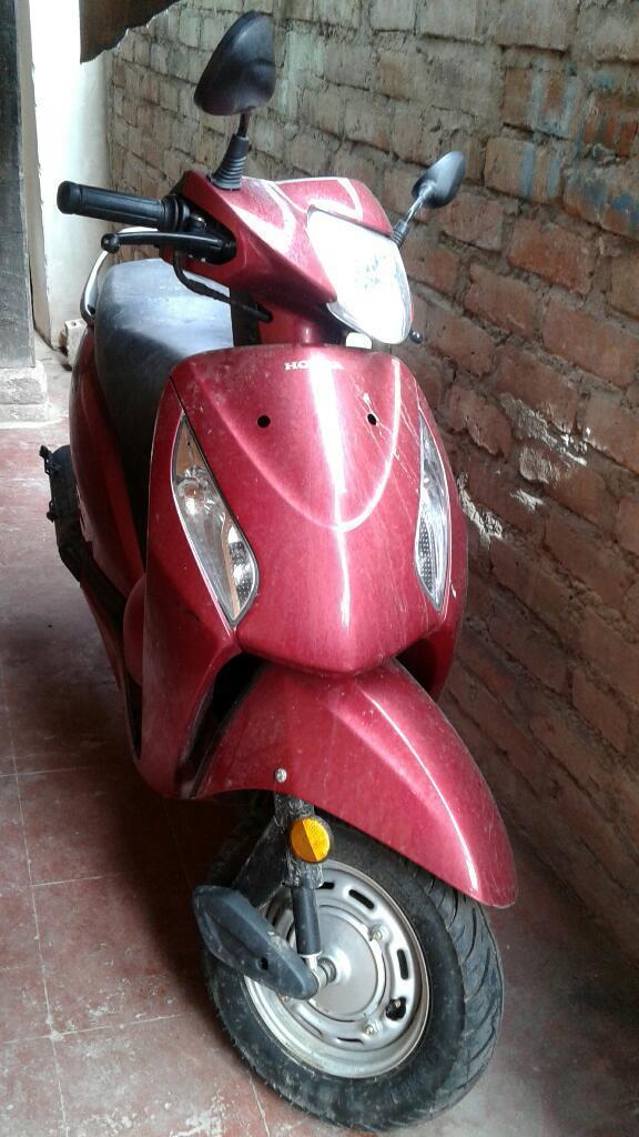 Vendo Moto Lineal Honda