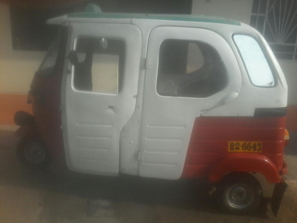 Moto Bajaj de 2 T a Gas Glp Del 2003