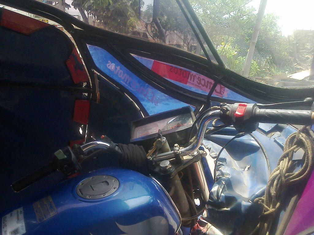 Vendo mototaxi lifan 150cc en buen estado