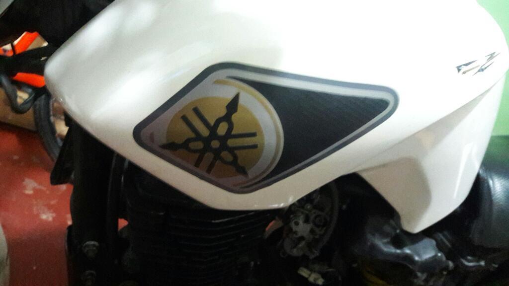 Moto Fz16 2010