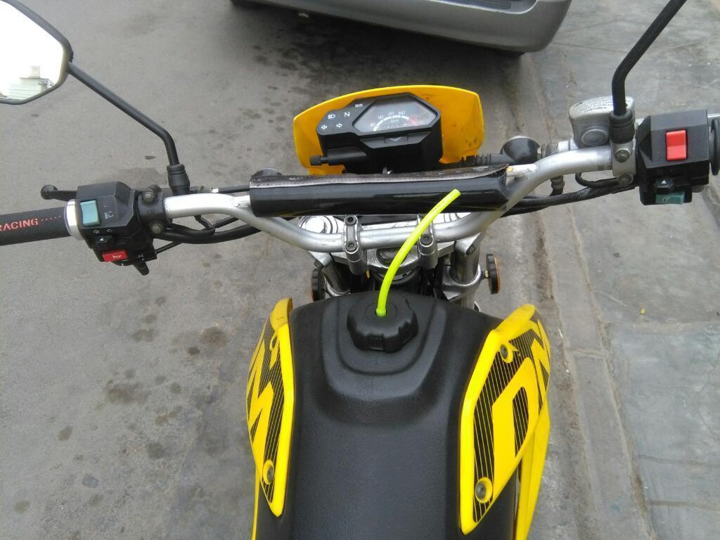 Moto Dm 150 Como Nueva con Soat
