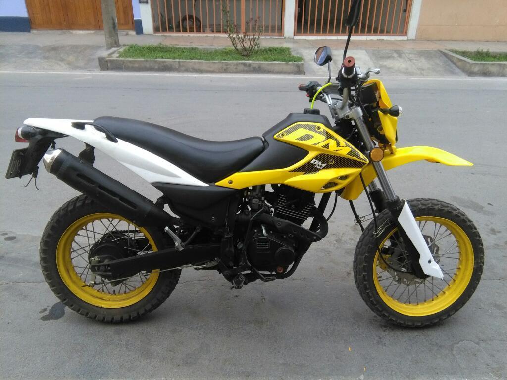 Moto Dm 150 Como Nueva con Soat