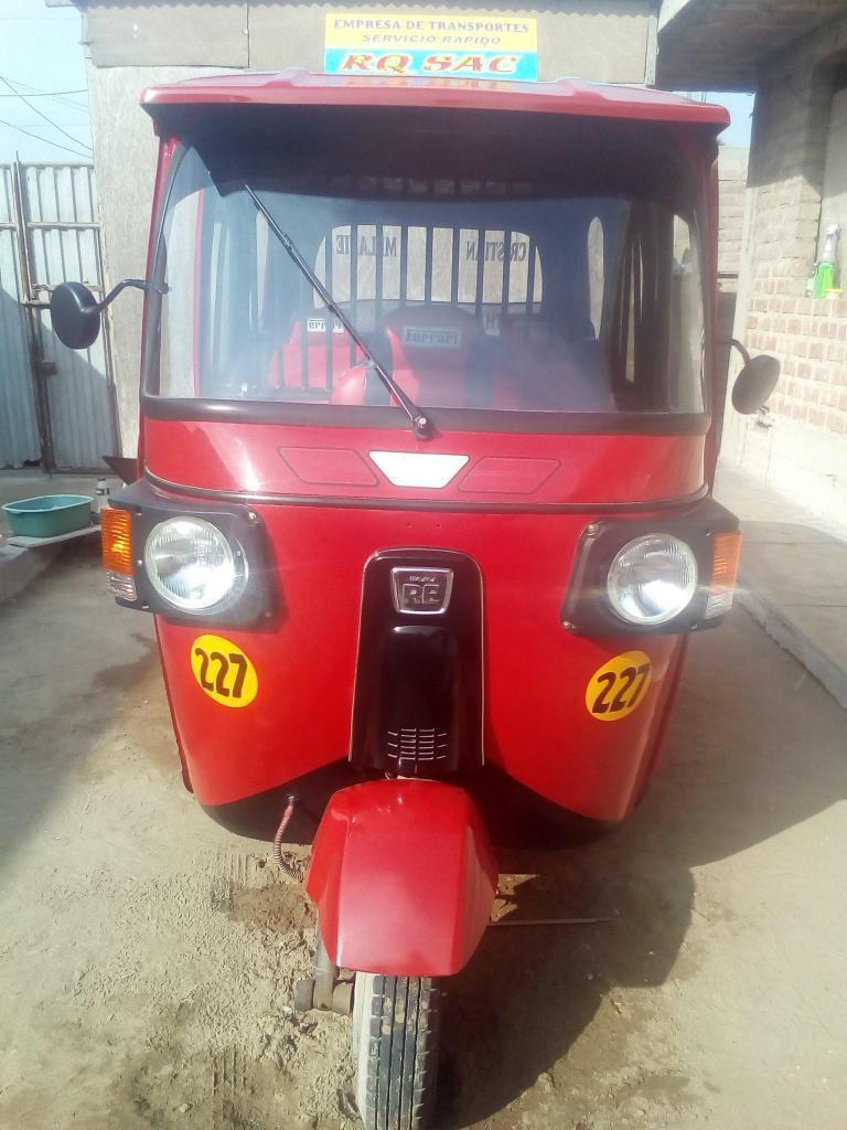 VENDO MOTO BAJAJ 4T GLP AÑO 2011