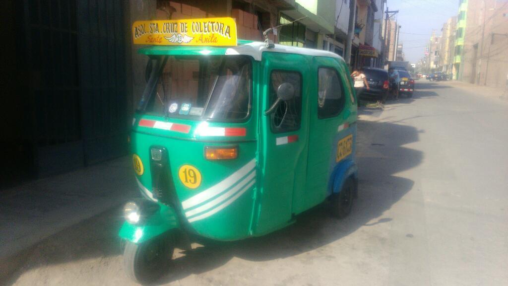 Vendo Moto Bajaj 4t